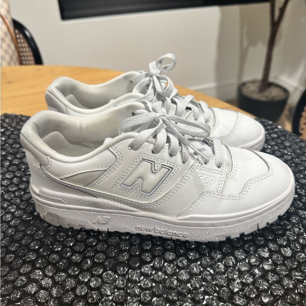 New Balance 550